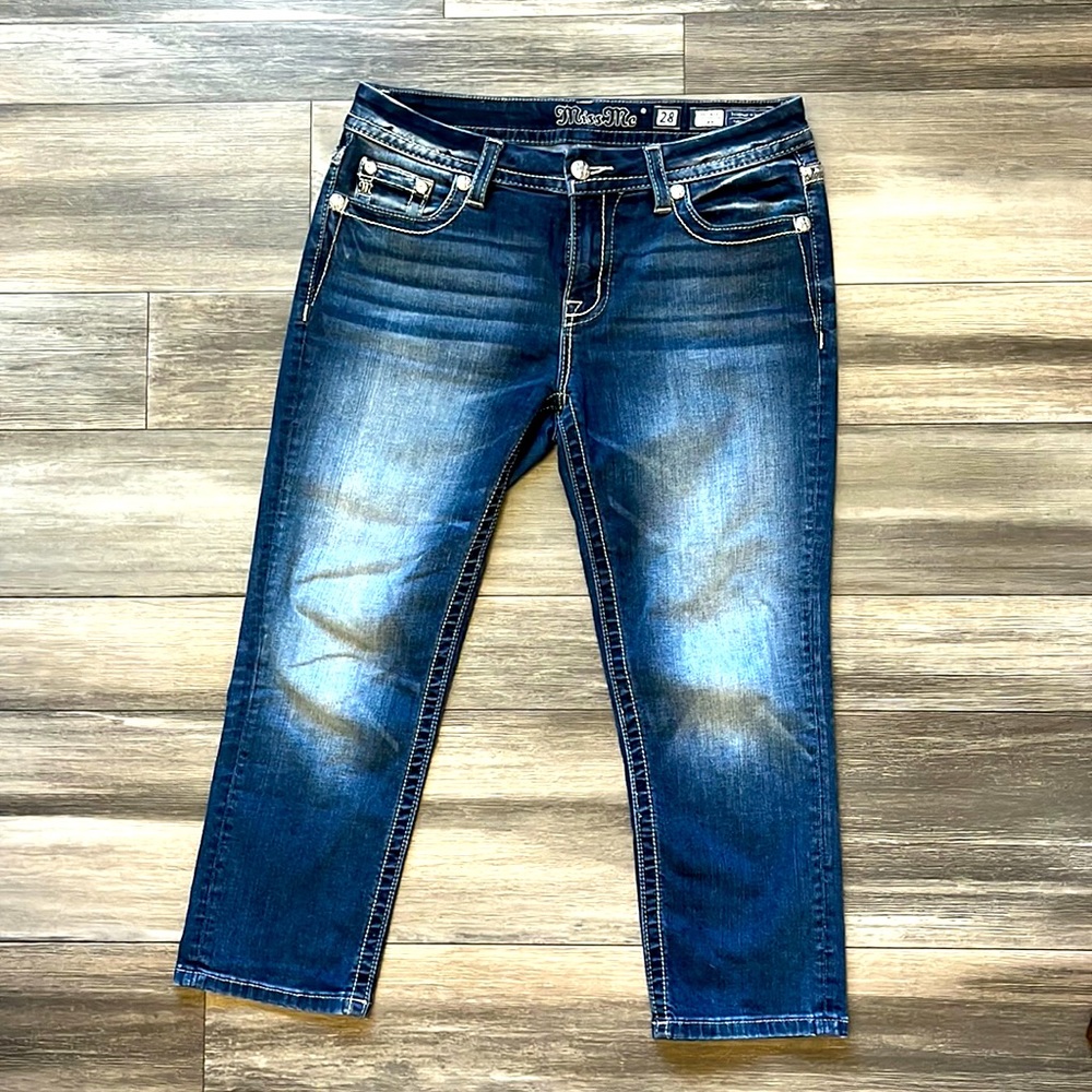 Miss Me Crop Jeans